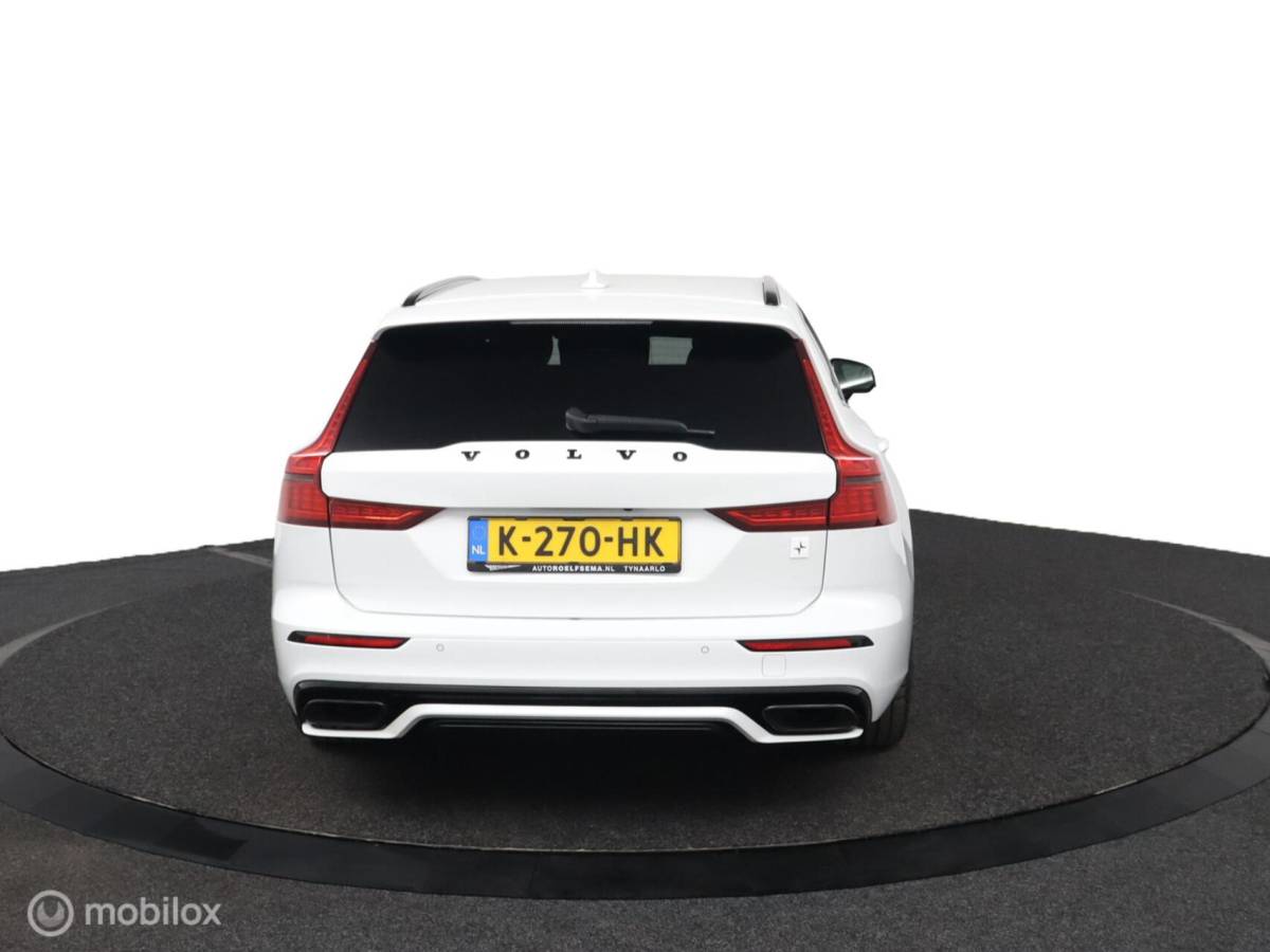 Volvo V60 Volvo V60 2.0 T8 Twin Engine AWD Polestar Engineered | 20″ Velgen | Adaptive Cruise | Pilot Assist | Camera | Harman Kardon | Stoel & Stuurwielverwarming