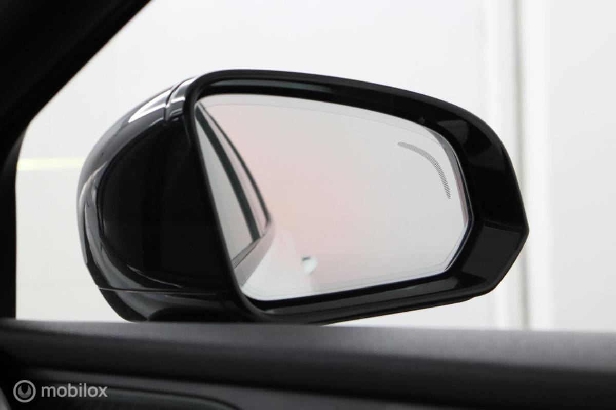 Volvo V60 Volvo V60 2.0 T8 Twin Engine AWD Polestar Engineered | 20″ Velgen | Adaptive Cruise | Pilot Assist | Camera | Harman Kardon | Stoel & Stuurwielverwarming