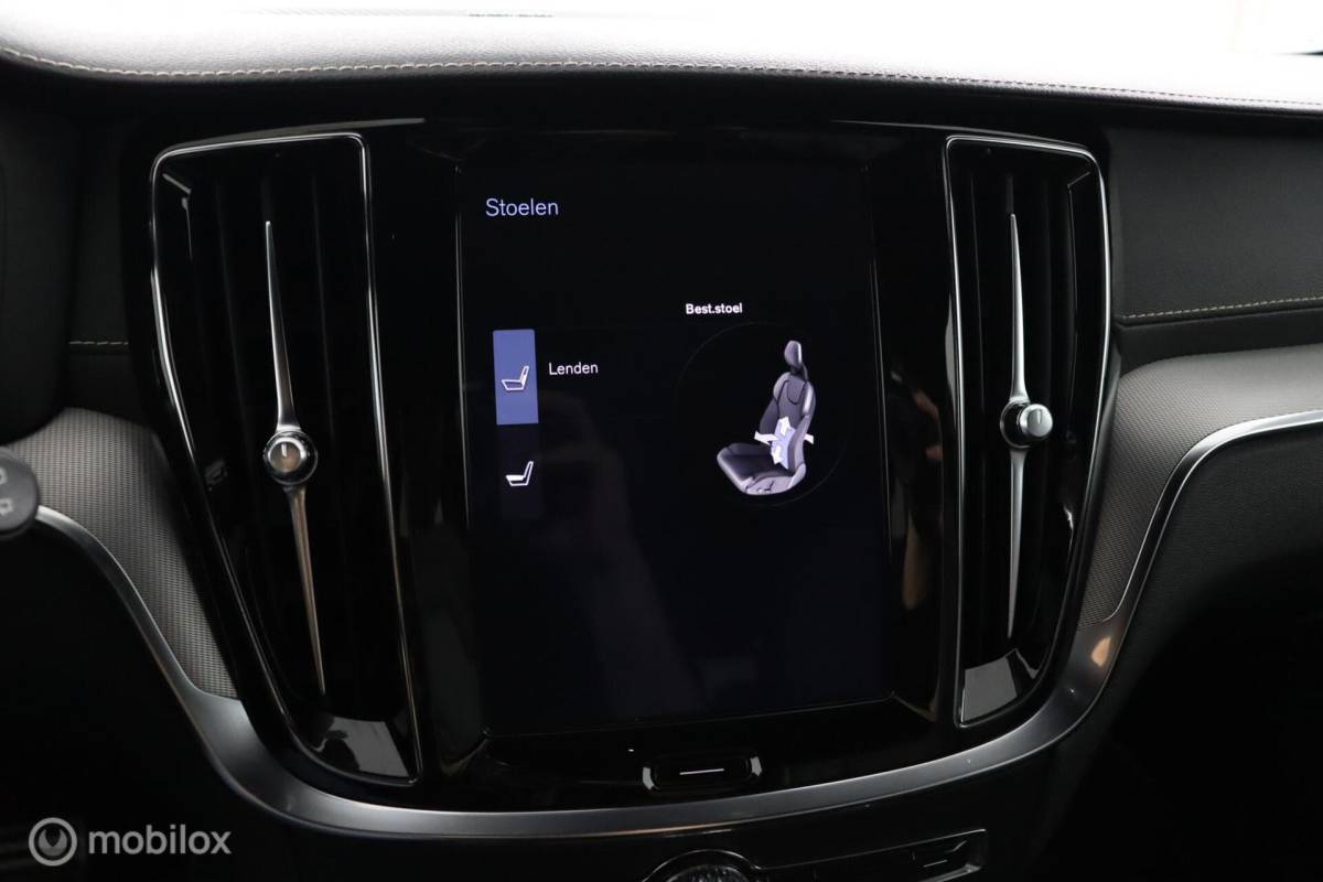 Volvo V60 Volvo V60 2.0 T8 Twin Engine AWD Polestar Engineered | 20″ Velgen | Adaptive Cruise | Pilot Assist | Camera | Harman Kardon | Stoel & Stuurwielverwarming
