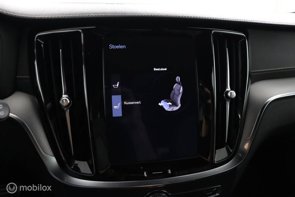 Volvo V60 Volvo V60 2.0 T8 Twin Engine AWD Polestar Engineered | 20″ Velgen | Adaptive Cruise | Pilot Assist | Camera | Harman Kardon | Stoel & Stuurwielverwarming
