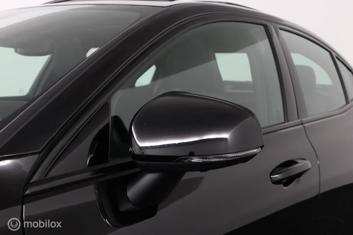 Volvo S60 Volvo S60 2.0 Recharge T6 AWD R-Design | Panoramadak | 360 Camera | BLISS | Adaptive Cruise| SOH 100% | Verwarmbaar stuurwiel & Voorstoelen | 19″ Velgen
