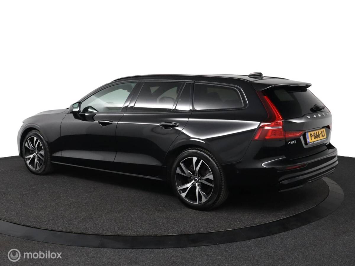 Volvo V60 Volvo V60 2.0 B4 Plus Dark | Adaptive Cruise | BLISS | 360 Camera | Verwarmbare voorstoelen stuurwiel & Voorruit | Privacy Glass | Contour stoelen