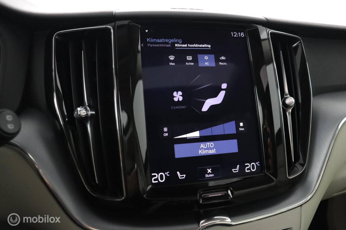 Volvo XC60 Volvo XC60 2.0 T6 AWD Momentum | Keyless | BLISS | Verwarmbare stoelen & Stuurwiel | Harman Kardon | Camera