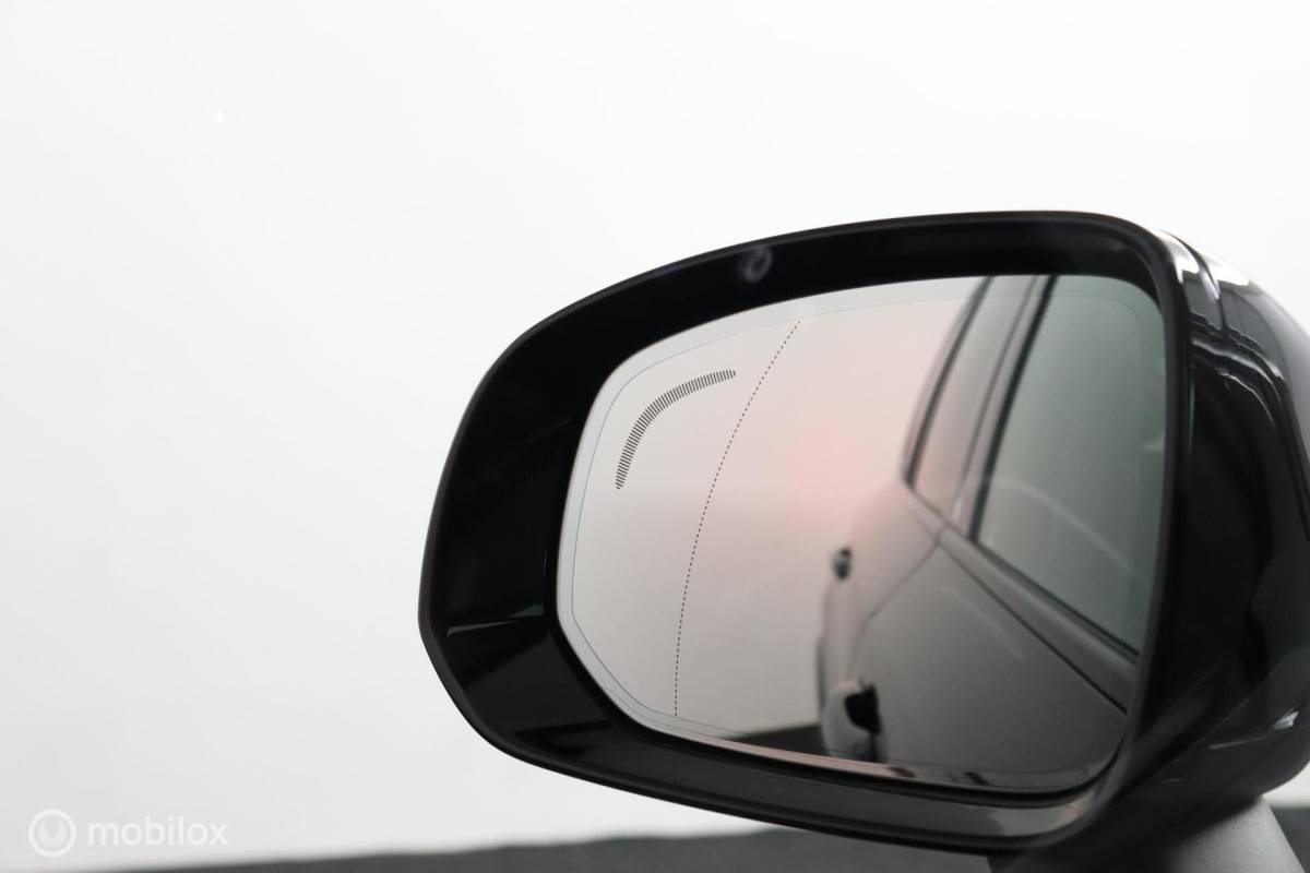 Volvo XC90 Volvo XC90 2.0 T8 Recharge AWD Plus Dark | Long Range | Luchtvering | SOH 94,94% | BLISS | Stoel & Stuurwielverwarming | 360 Camera | Harman Kardon | Panoramadak