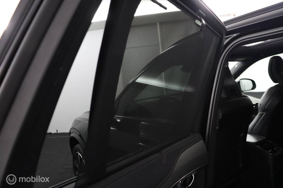 Volvo XC90 Volvo XC90 2.0 T8 Recharge AWD Plus Dark | Long Range | Luchtvering | SOH 94,94% | BLISS | Stoel & Stuurwielverwarming | 360 Camera | Harman Kardon | Panoramadak