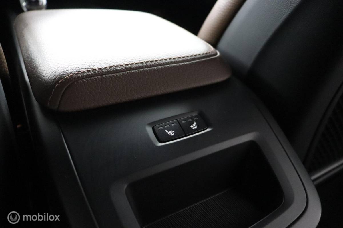 Volvo V60 Volvo V60 2.0 B3 Inscription | Adaptive Cruise | BLISS | Verwarmbare voorstoelen & Stuurwiel | 360 Camera | Standkachel