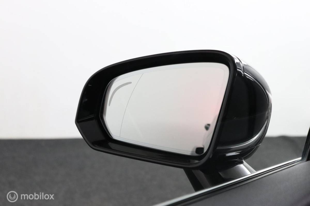 Volvo V60 Volvo V60 2.0 B3 Inscription | Adaptive Cruise | BLISS | Verwarmbare voorstoelen & Stuurwiel | 360 Camera | Standkachel