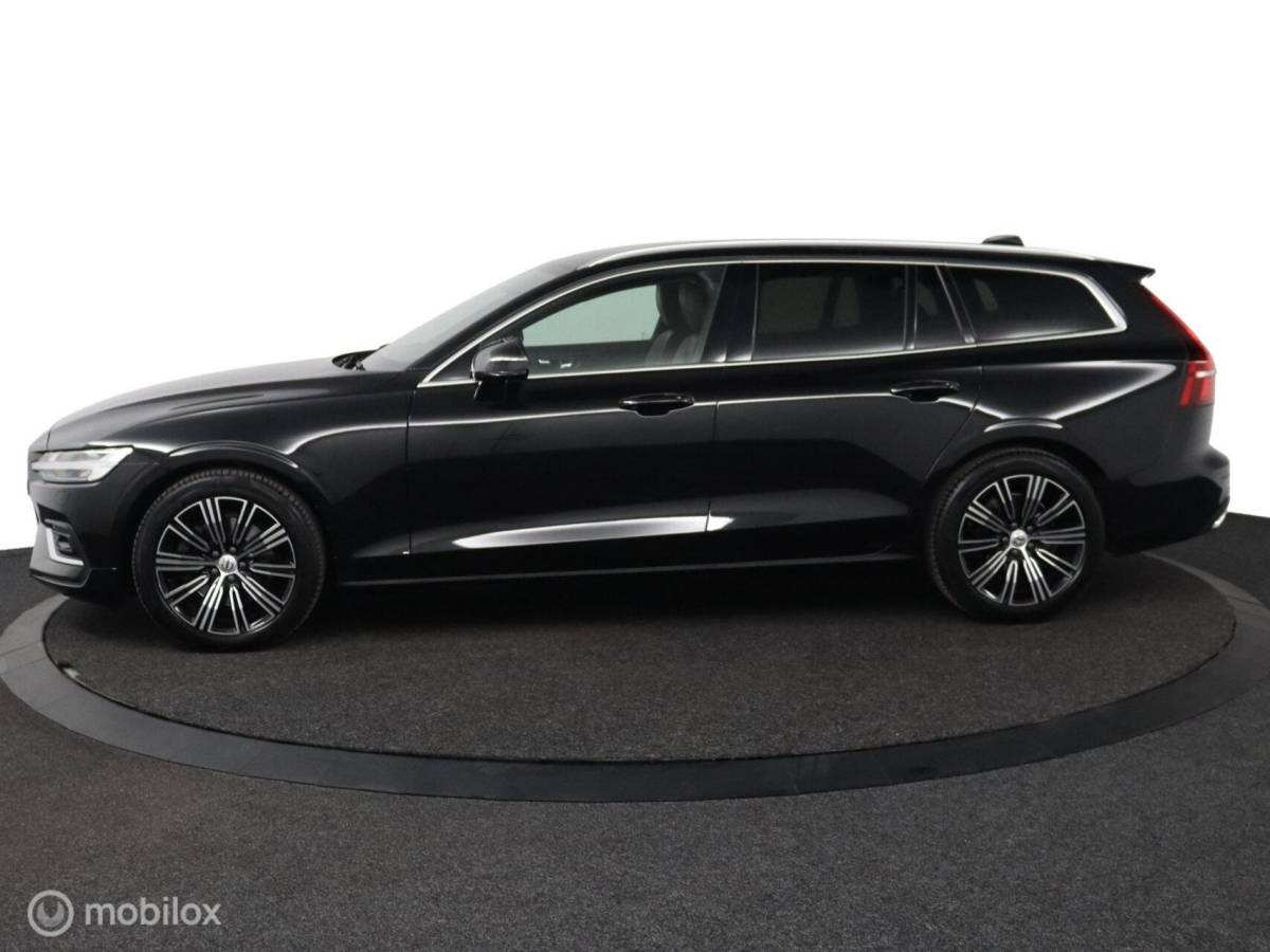 Volvo V60 Volvo V60 2.0 B3 Inscription | Adaptive Cruise | BLISS | Verwarmbare voorstoelen & Stuurwiel | 360 Camera | Standkachel