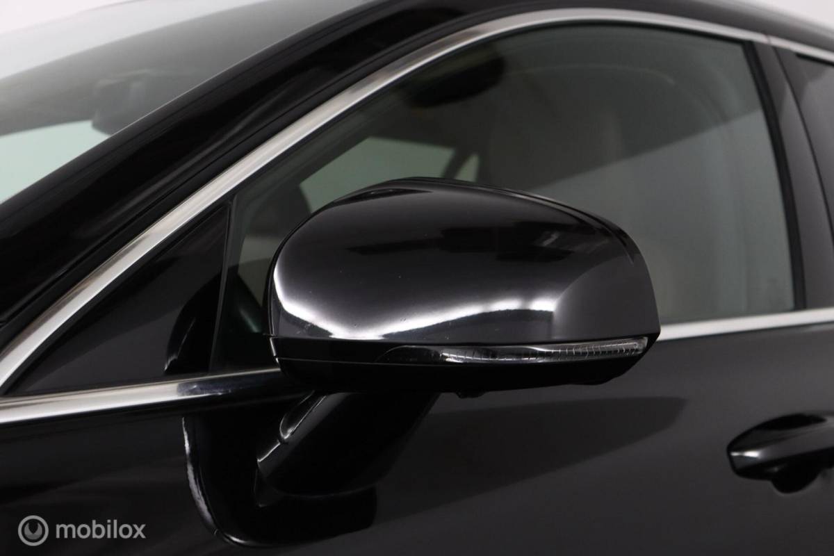 Volvo V60 Volvo V60 2.0 B3 Inscription | Adaptive Cruise | BLISS | Verwarmbare voorstoelen & Stuurwiel | 360 Camera | Standkachel