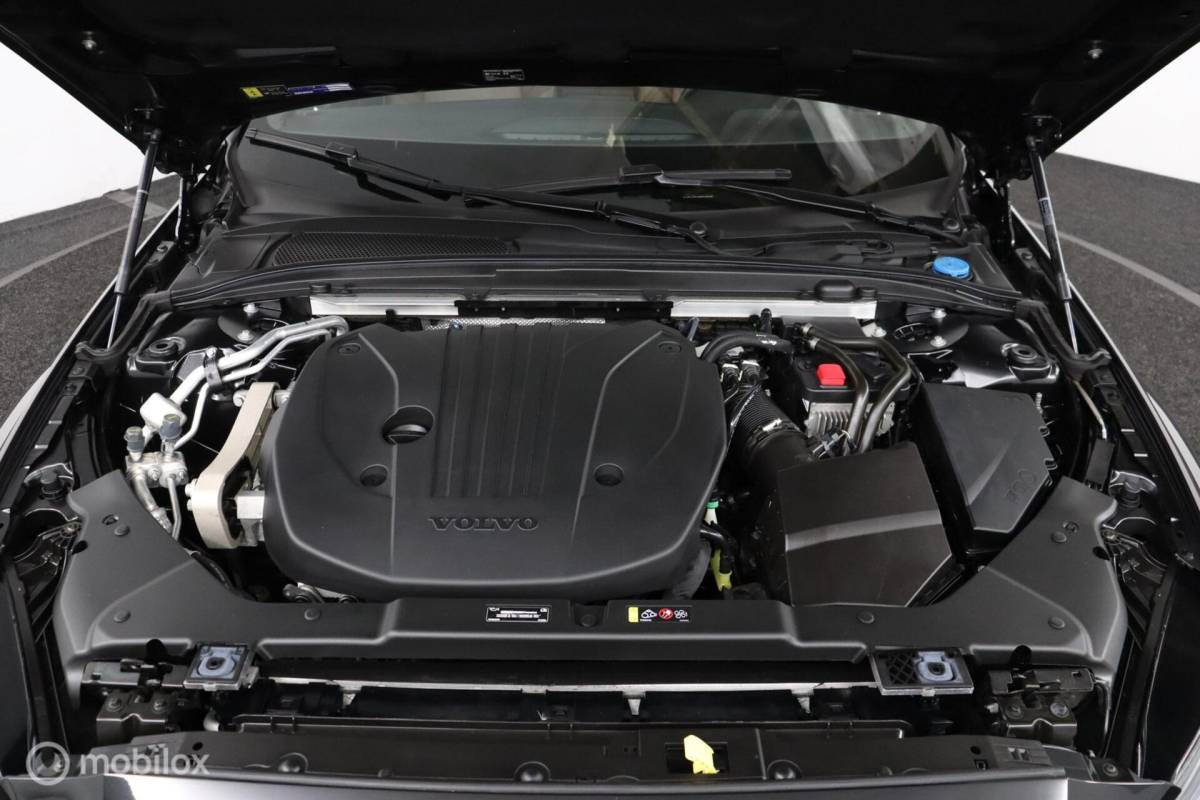 Volvo V60 Volvo V60 2.0 B3 Inscription | Adaptive Cruise | BLISS | Verwarmbare voorstoelen & Stuurwiel | 360 Camera | Standkachel