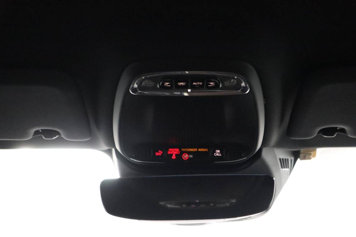 Volvo V60 Volvo V60 2.0 B3 Inscription | Adaptive Cruise | BLISS | Verwarmbare voorstoelen & Stuurwiel | 360 Camera | Standkachel