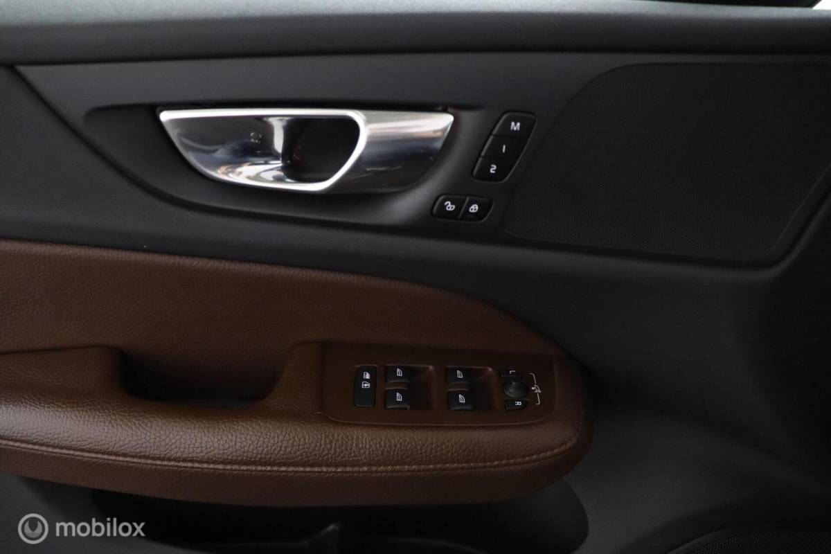 Volvo V60 Volvo V60 2.0 B3 Inscription | Adaptive Cruise | BLISS | Verwarmbare voorstoelen & Stuurwiel | 360 Camera | Standkachel