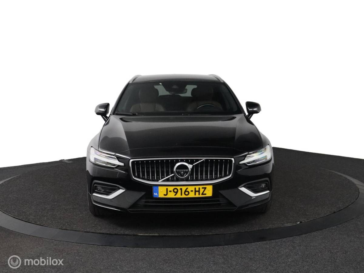 Volvo V60 Volvo V60 2.0 B3 Inscription | Adaptive Cruise | BLISS | Verwarmbare voorstoelen & Stuurwiel | 360 Camera | Standkachel