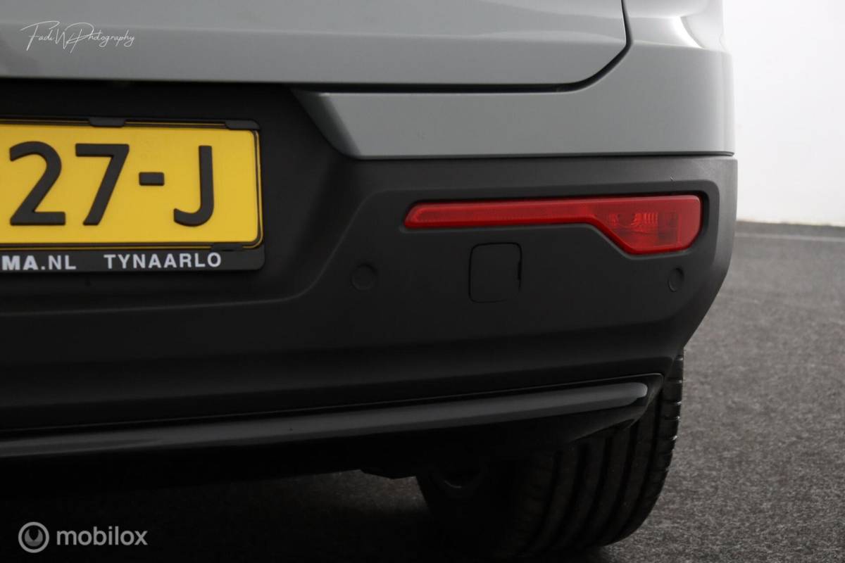 Volvo XC40 Volvo XC40 Single Motor Extended Range Plus | Google | Camera | DAB | 19” Velgen