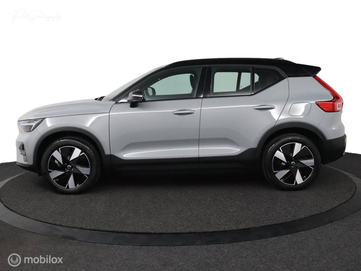 Volvo XC40 Volvo XC40 Single Motor Extended Range Plus | Google | Camera | DAB | 19” Velgen