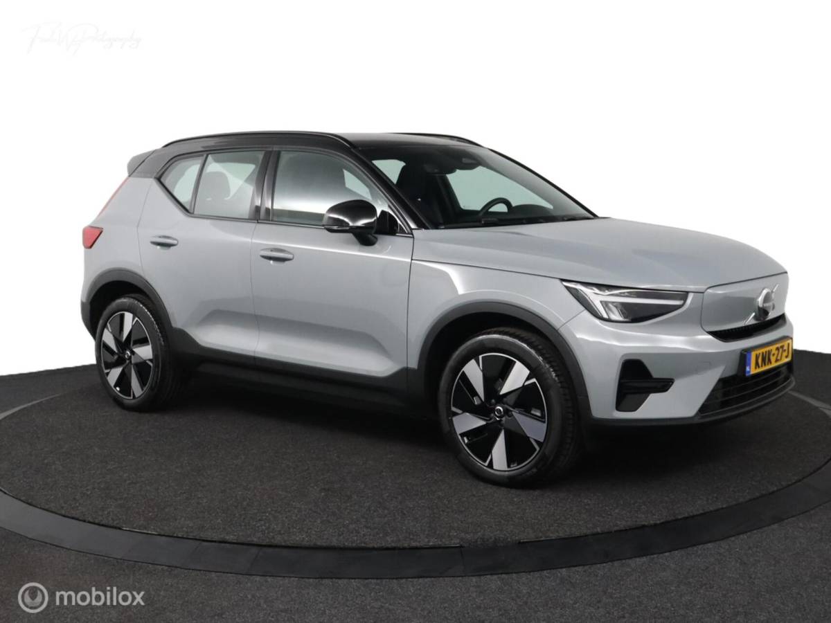 Volvo XC40 Volvo XC40 Single Motor Extended Range Plus | Google | Camera | DAB | 19” Velgen
