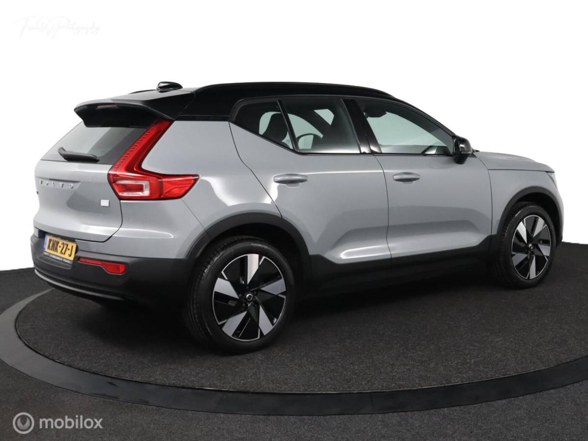 Volvo XC40 Volvo XC40 Single Motor Extended Range Plus | Google | Camera | DAB | 19” Velgen