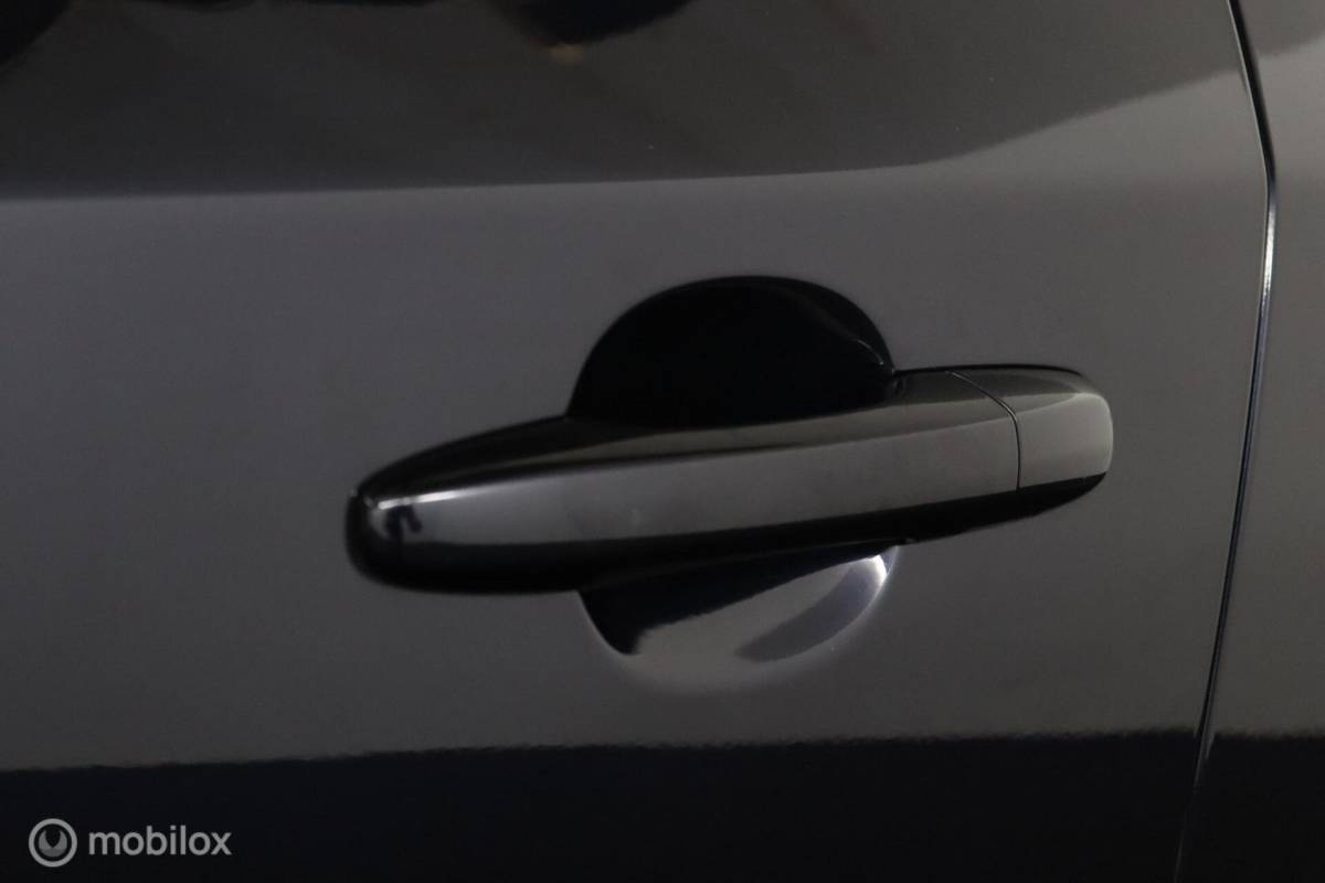 Volvo V60 Volvo V60 2.0 T3 Nordic+| Verwarmbare voorstoelen | Climate Control | Cruise Control | Navigatie | PDC Achter