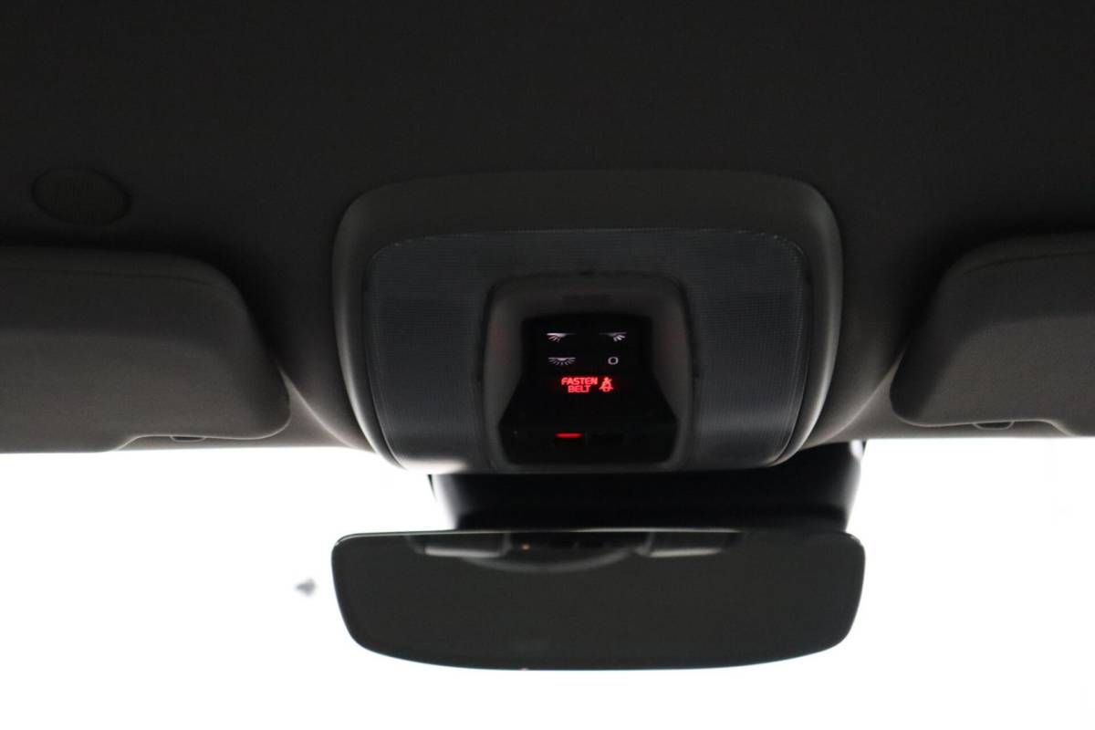 Volvo V60 Volvo V60 2.0 T3 Nordic+| Verwarmbare voorstoelen | Climate Control | Cruise Control | Navigatie | PDC Achter
