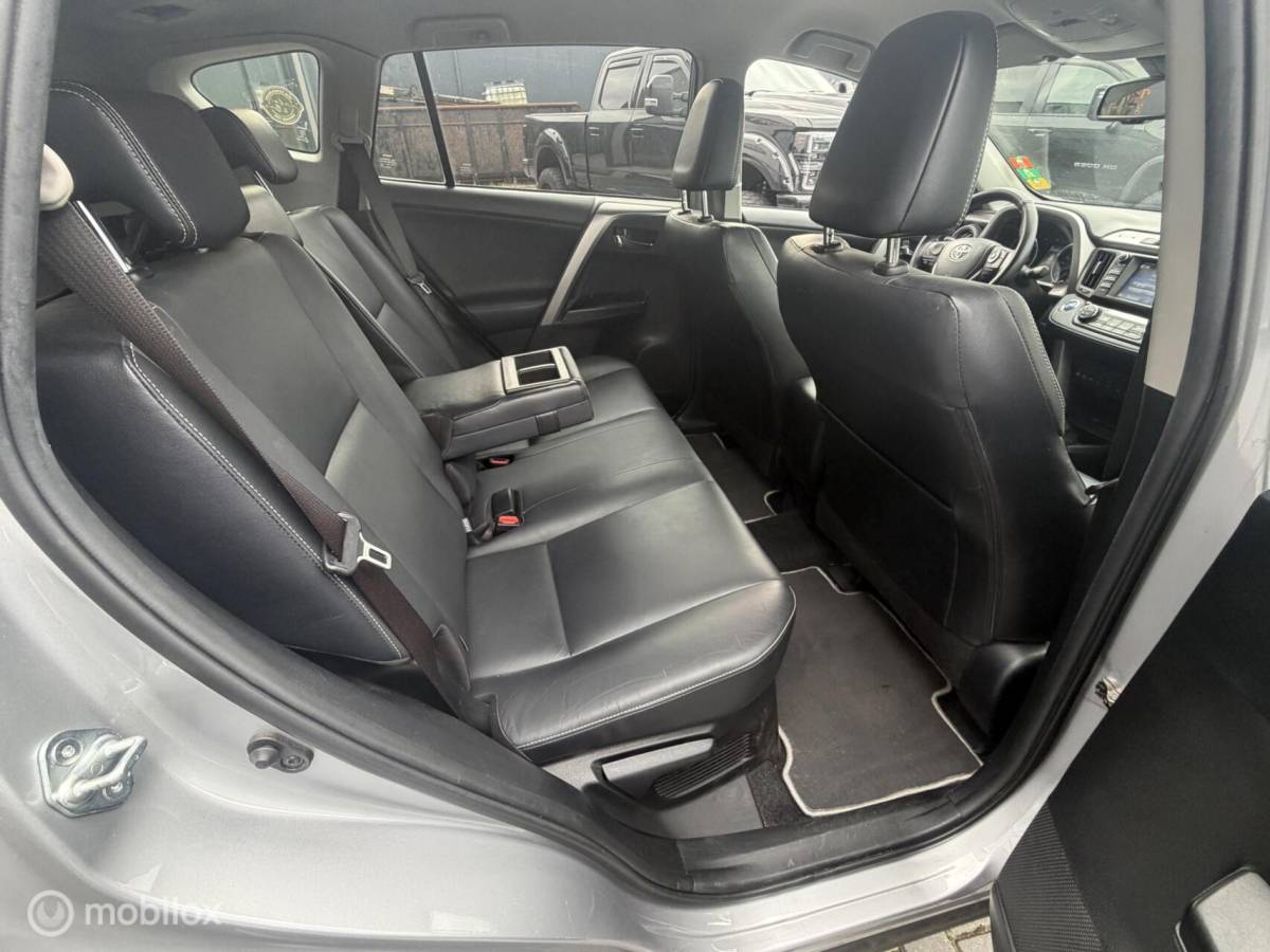Toyota RAV4 Toyota RAV4 2.5 Hybrid AWD Executive Trekhaak