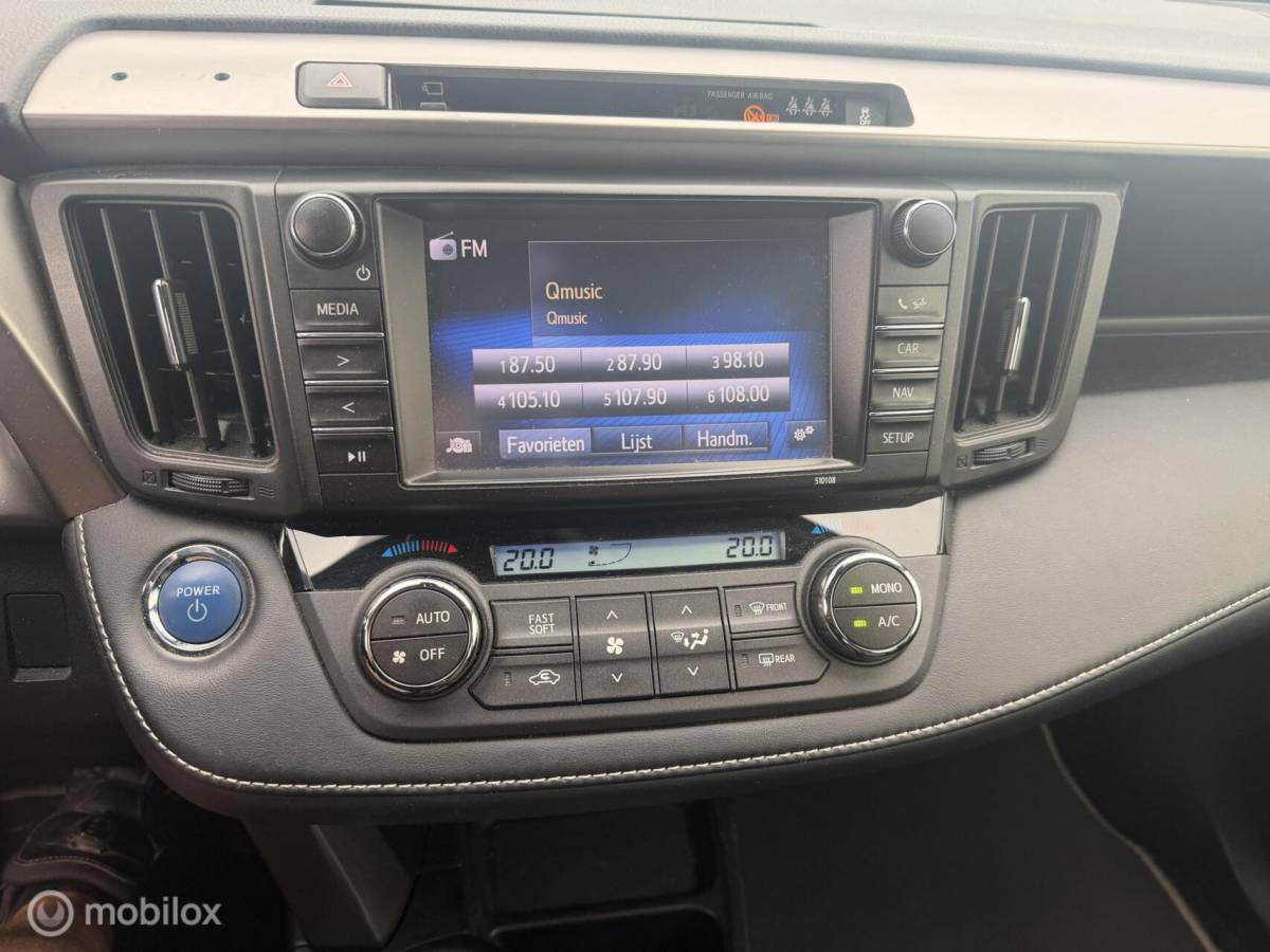 Toyota RAV4 Toyota RAV4 2.5 Hybrid AWD Executive Trekhaak