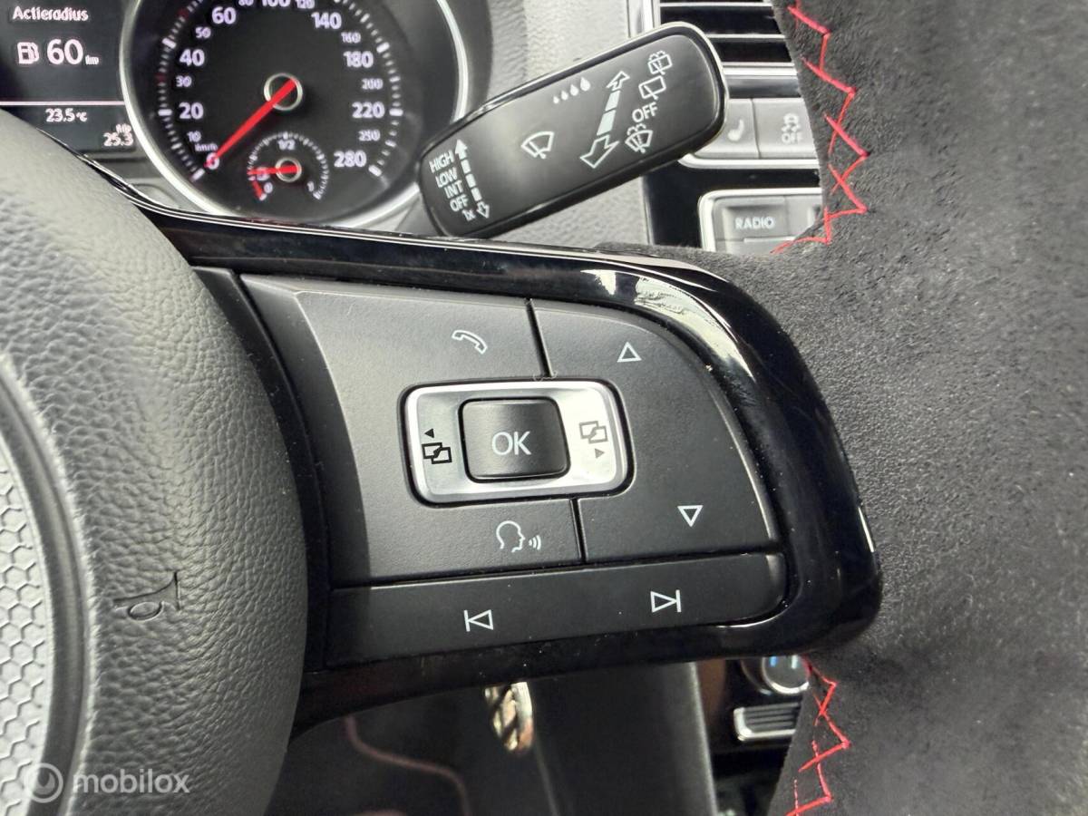 Volkswagen Polo Volkswagen Polo 1.8 TSI GTI FULL OPTIONS! CLIMA*CARPLAY*CRUISE*PDC*18INCH
