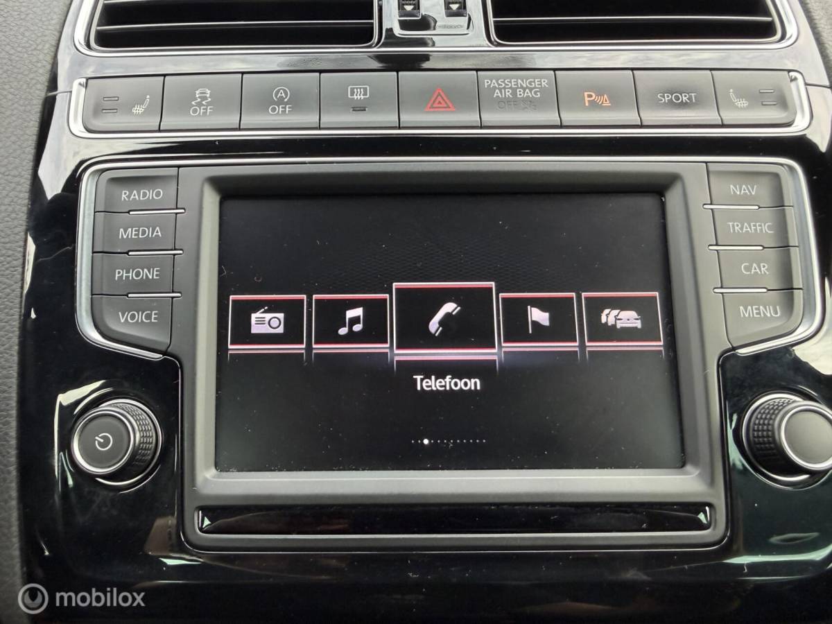 Volkswagen Polo Volkswagen Polo 1.8 TSI GTI FULL OPTIONS! CLIMA*CARPLAY*CRUISE*PDC*18INCH