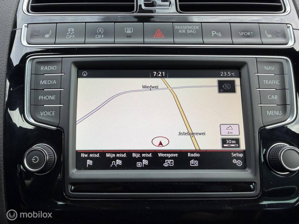 Volkswagen Polo Volkswagen Polo 1.8 TSI GTI FULL OPTIONS! CLIMA*CARPLAY*CRUISE*PDC*18INCH