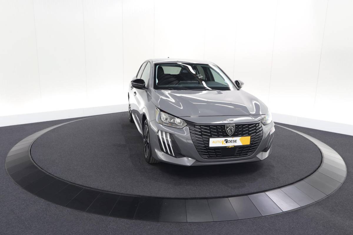 Peugeot 208 Peugeot 208 1.2 Hybrid 110 e-DCS6 Allure | Apple Carplay | Parkeersensoren Voor + Achter | Climate Control