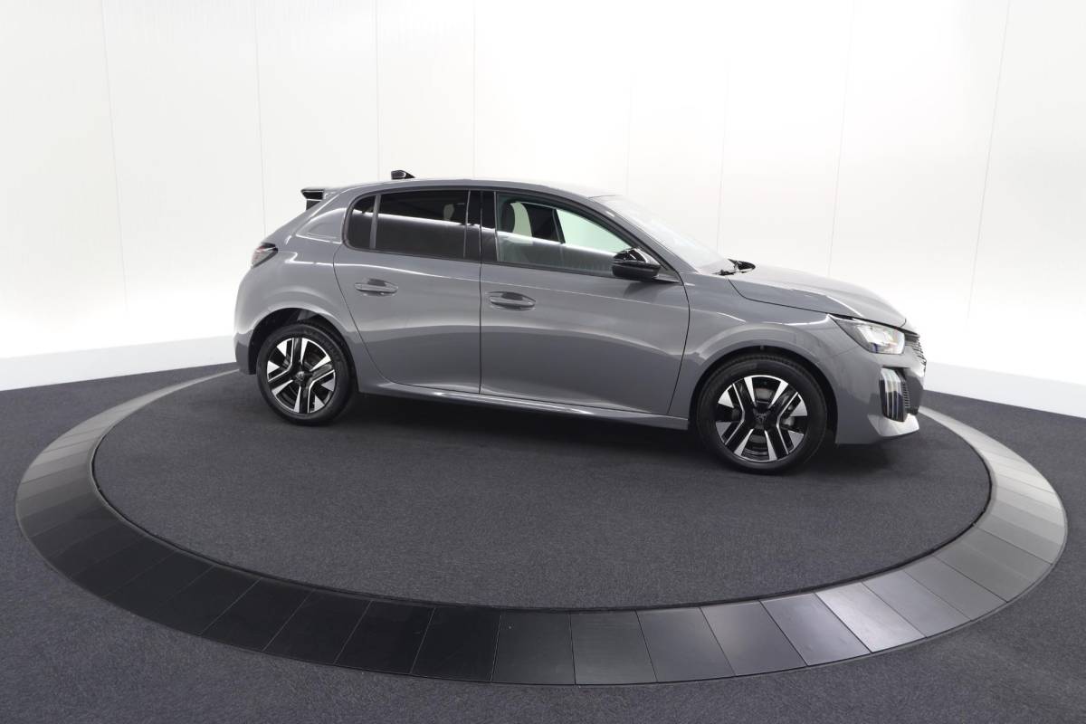 Peugeot 208 Peugeot 208 1.2 Hybrid 110 e-DCS6 Allure | Apple Carplay | Parkeersensoren Voor + Achter | Climate Control