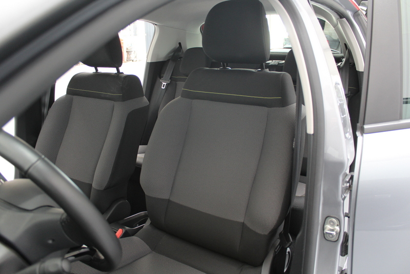 Citroën C3 Citroën C3 1.2 PureTech Shine 111PK, AUTOMAAT | RIJKLAAR | LED | NAVIGATIE | CRUISE CONTROLE | CLIMATE CONTROLE | PARKEERSENSOREN