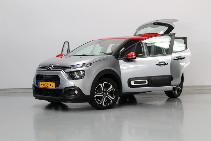 Citroën C3 Citroën C3 1.2 PureTech Shine 111PK, AUTOMAAT | RIJKLAAR | LED | NAVIGATIE | CRUISE CONTROLE | CLIMATE CONTROLE | PARKEERSENSOREN