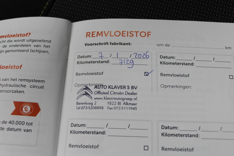 Citroën C3 Citroën C3 1.2 PureTech Shine 111PK, AUTOMAAT | RIJKLAAR | LED | NAVIGATIE | CRUISE CONTROLE | CLIMATE CONTROLE | PARKEERSENSOREN