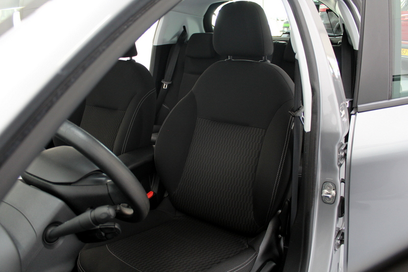 Peugeot 208 Peugeot 208 1.2 PureTech Blue Lease Active 83PK, RIJKLAAR | AIRCO | 5DRS | CRUISE CONTROLE | NAVIGATIE