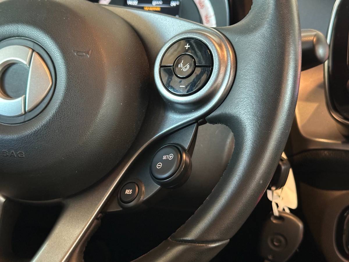 smart Fortwo Smart Fortwo 1.0 AUTOMAAT PASSION-uitv|CLIMA AIRCO|NAVIGATIE|CRUISE CONTROL|LM-VELGEN|19.725 km NAP!!|incl.nieuwe APK+OH-BEURT