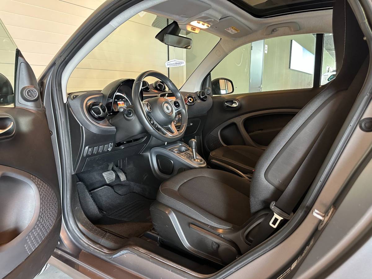 smart Fortwo Smart Fortwo 1.0 AUTOMAAT PASSION-uitv|CLIMA AIRCO|NAVIGATIE|CRUISE CONTROL|LM-VELGEN|19.725 km NAP!!|incl.nieuwe APK+OH-BEURT