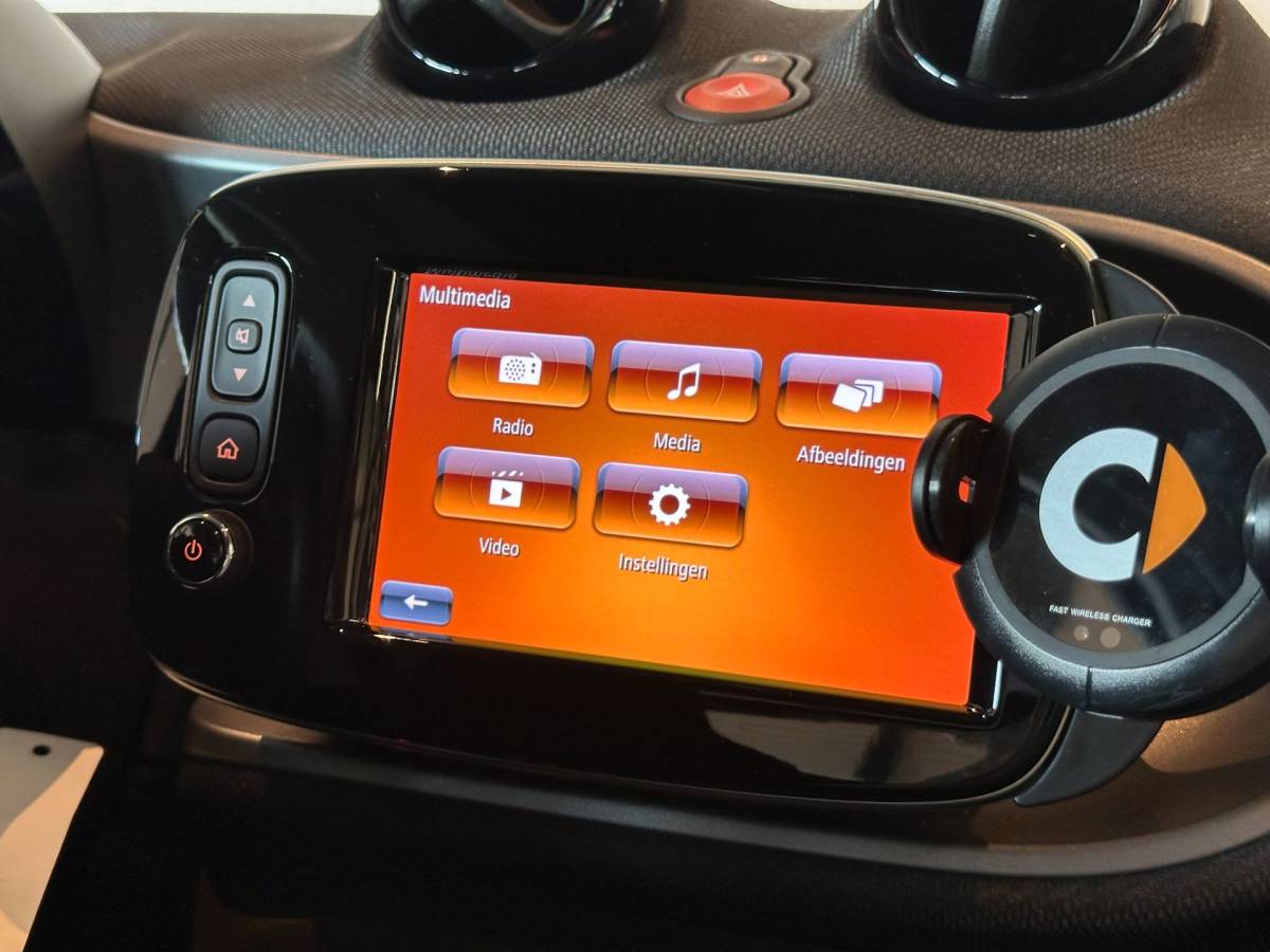 smart Fortwo Smart Fortwo 1.0 AUTOMAAT PASSION-uitv|CLIMA AIRCO|NAVIGATIE|CRUISE CONTROL|LM-VELGEN|19.725 km NAP!!|incl.nieuwe APK+OH-BEURT