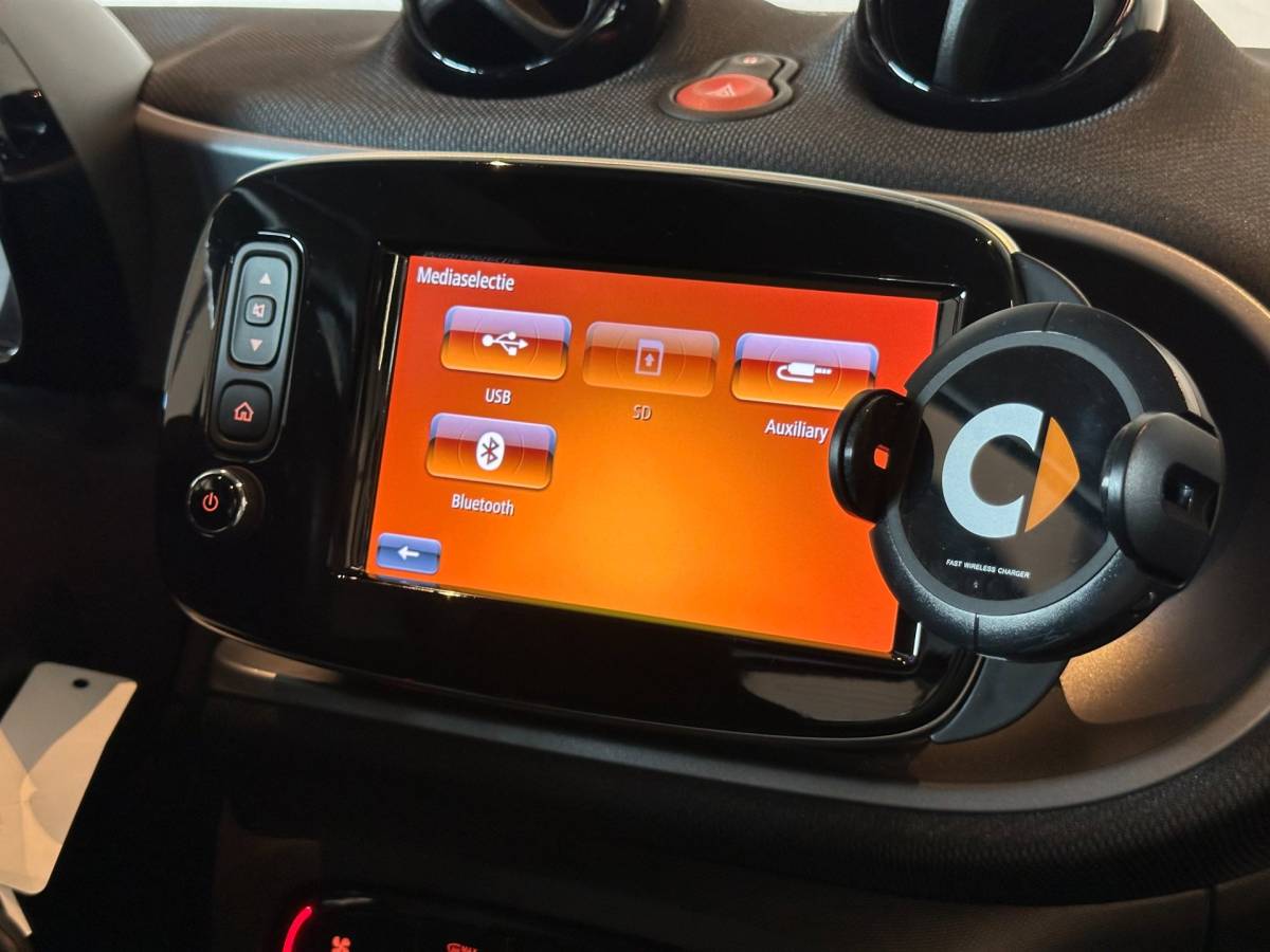 smart Fortwo Smart Fortwo 1.0 AUTOMAAT PASSION-uitv|CLIMA AIRCO|NAVIGATIE|CRUISE CONTROL|LM-VELGEN|19.725 km NAP!!|incl.nieuwe APK+OH-BEURT