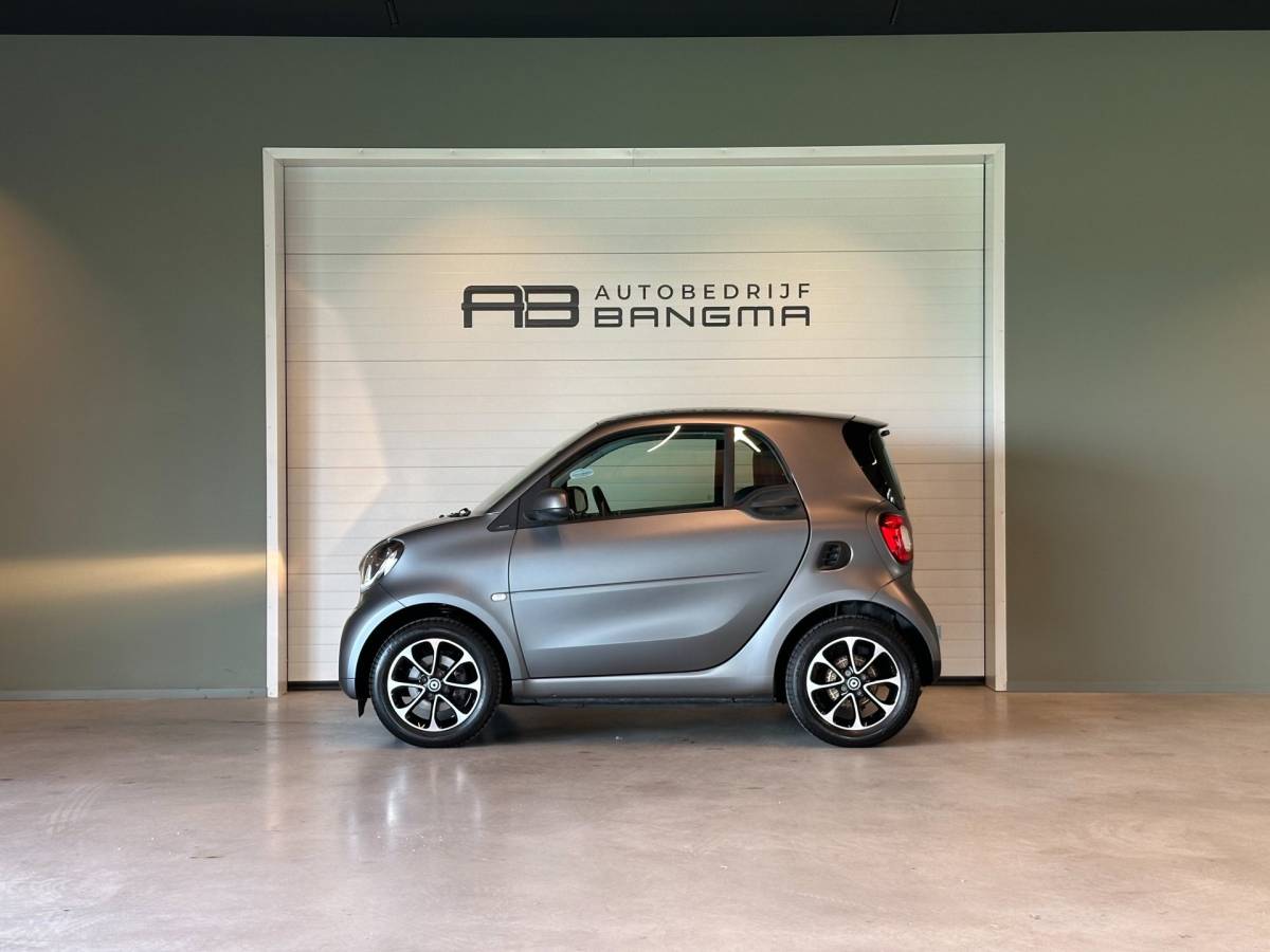 smart Fortwo Smart Fortwo 1.0 AUTOMAAT PASSION-uitv|CLIMA AIRCO|NAVIGATIE|CRUISE CONTROL|LM-VELGEN|19.725 km NAP!!|incl.nieuwe APK+OH-BEURT