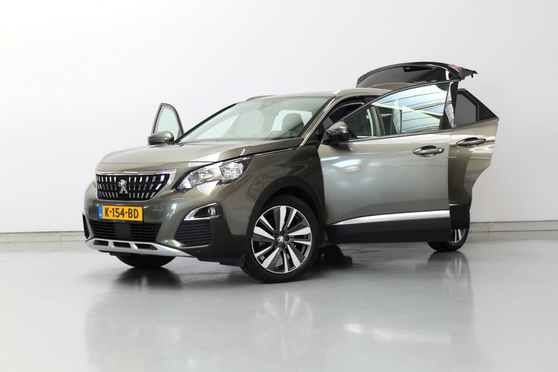 Peugeot 3008 Peugeot 3008 1.2 PureTech Allure 131PK, ELEC-ACHTERKLEP | TREKHAAK | DEELS LEER | CAMERA | CARPLAY