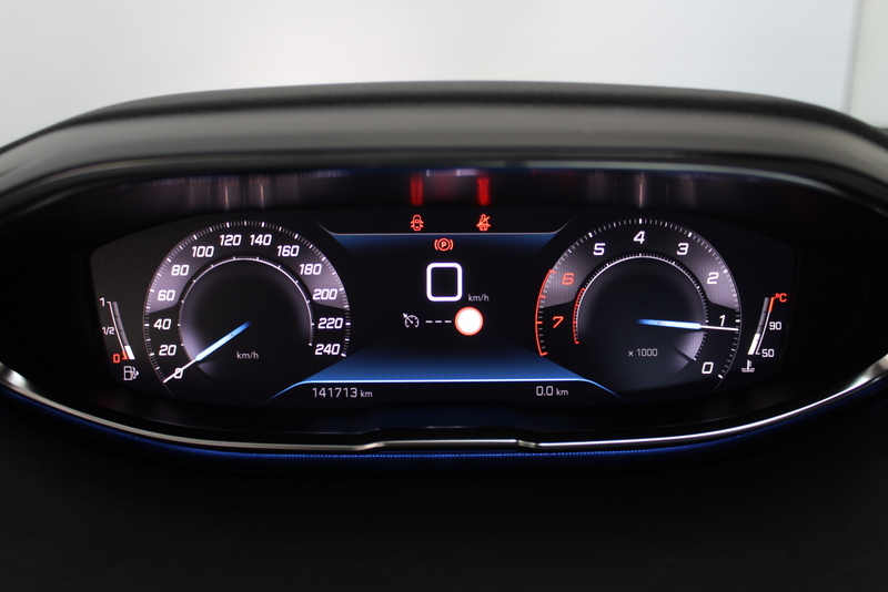 Peugeot 3008 Peugeot 3008 1.2 PureTech Allure 131PK, ELEC-ACHTERKLEP | TREKHAAK | DEELS LEER | CAMERA | CARPLAY