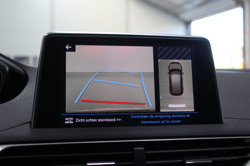 Peugeot 3008 Peugeot 3008 1.2 PureTech Allure 131PK, ELEC-ACHTERKLEP | TREKHAAK | DEELS LEER | CAMERA | CARPLAY