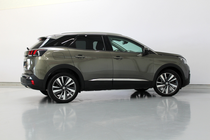 Peugeot 3008 Peugeot 3008 1.2 PureTech Allure 131PK, ELEC-ACHTERKLEP | TREKHAAK | DEELS LEER | CAMERA | CARPLAY