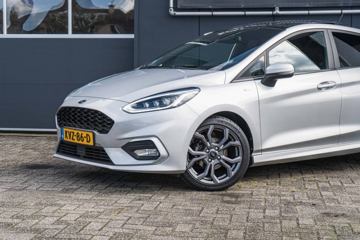 Ford Fiesta Ford FIESTA 1.0 EcoBoost ST-Line / LED / Pano / Winter pack!