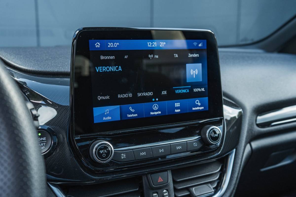 Ford Fiesta Ford FIESTA 1.0 EcoBoost ST-Line / LED / Pano / Winter pack!