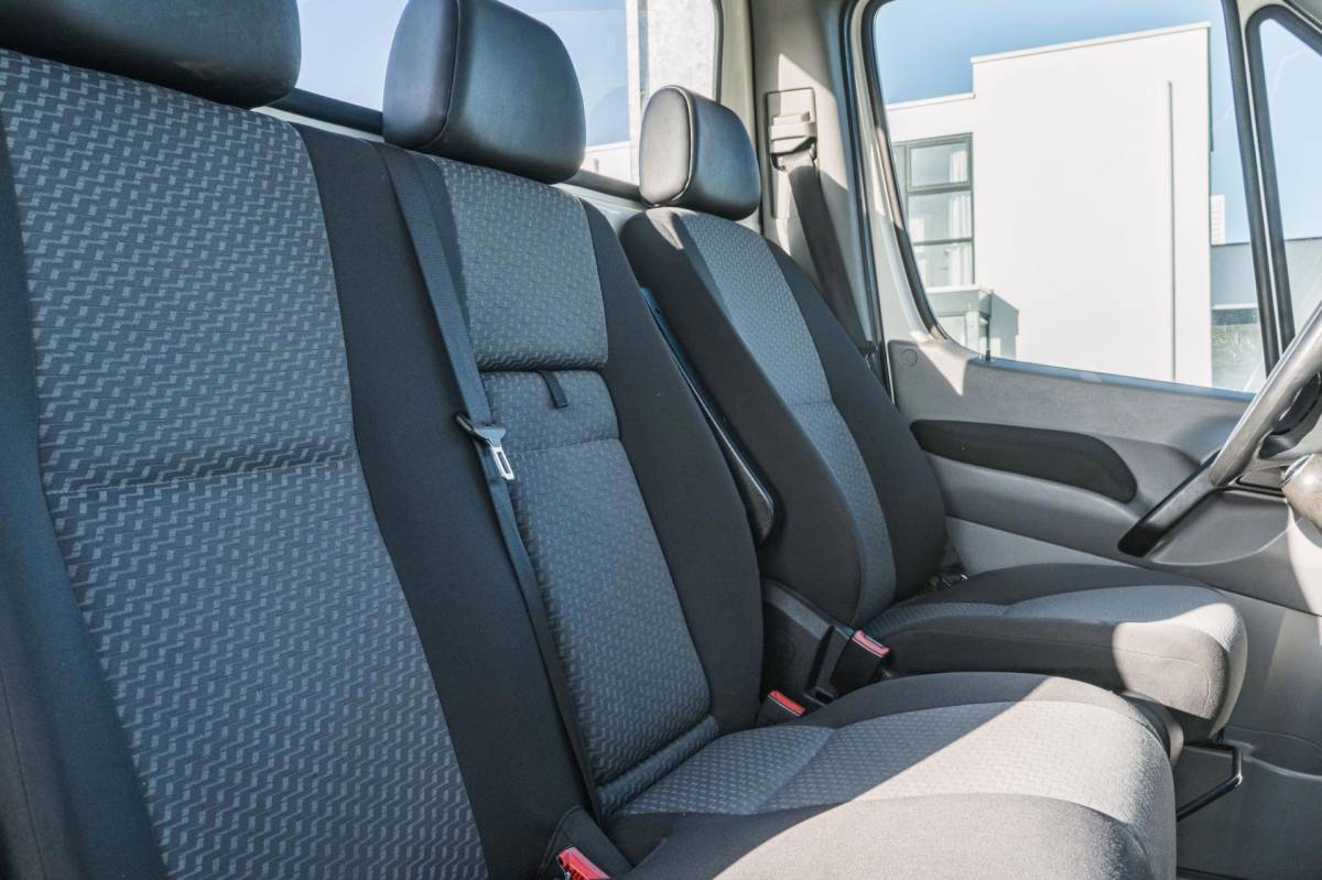 Volkswagen Crafter Volkswagen Crafter 35 2.0 TDI Oprijwagen / Autoambulance