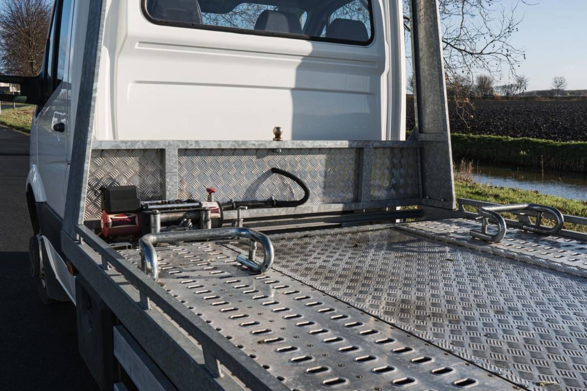 Volkswagen Crafter Volkswagen Crafter 35 2.0 TDI Oprijwagen / Autoambulance