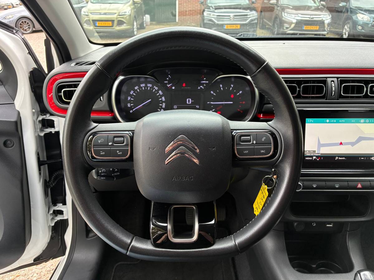 Citroën C3 Citroen C3 1.2 PureTech S&S Shine | Camera + Cruise + Navi Nu € 6.975,-!!!
