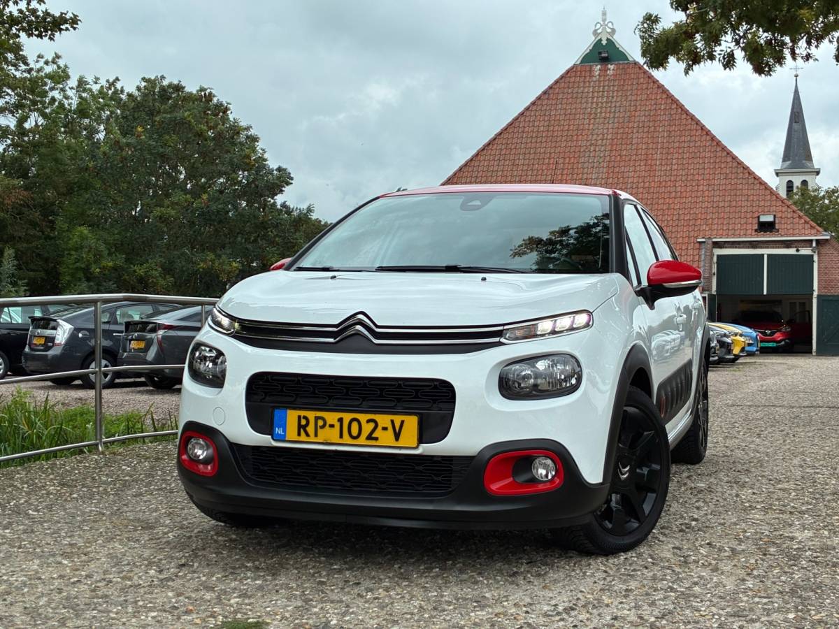 Citroën C3 Citroen C3 1.2 PureTech S&S Shine | Camera + Cruise + Navi Nu € 6.975,-!!!