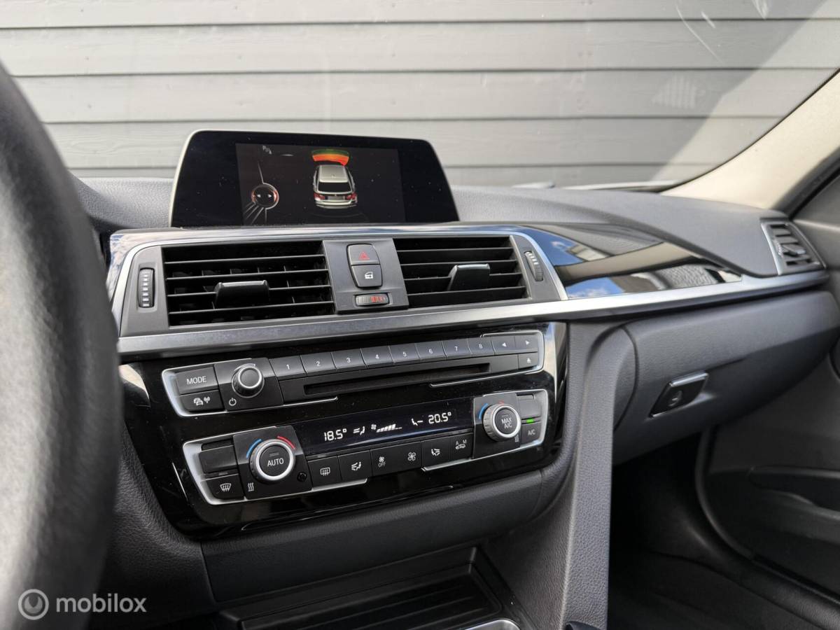 BMW 3 Serie BMW 3-serie Touring 320d EDE Automaat Navi/LED/Clima/Cruise/PDC
